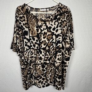 Susan Graver Liquid Knit Top 2X Leopard Stretch Blouse‎ Mature Junglecore Travel